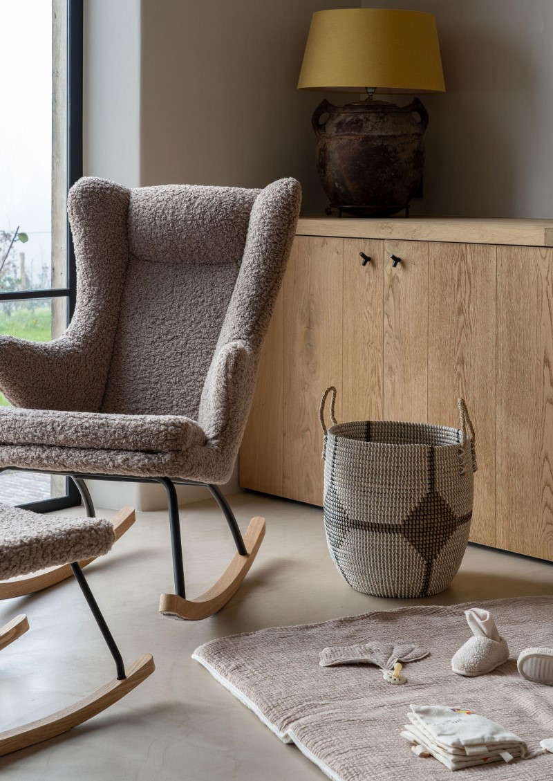 Šedé houpací křeslo ke kojení Quax De Luxe Stone